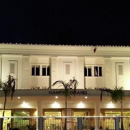 Hotel Ganpat Grand Palni Esterno foto