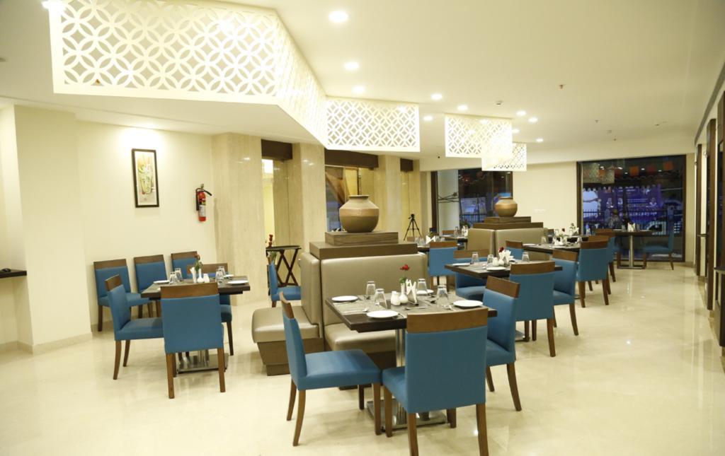 Hotel Ganpat Grand Palni Esterno foto