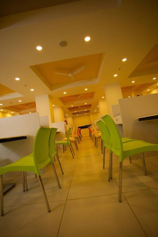 Hotel Ganpat Grand Palni Esterno foto